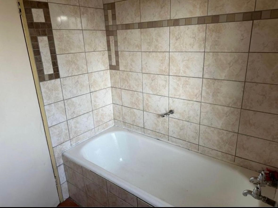 2 Bedroom Property for Sale in Sasolburg Ext 3 Free State